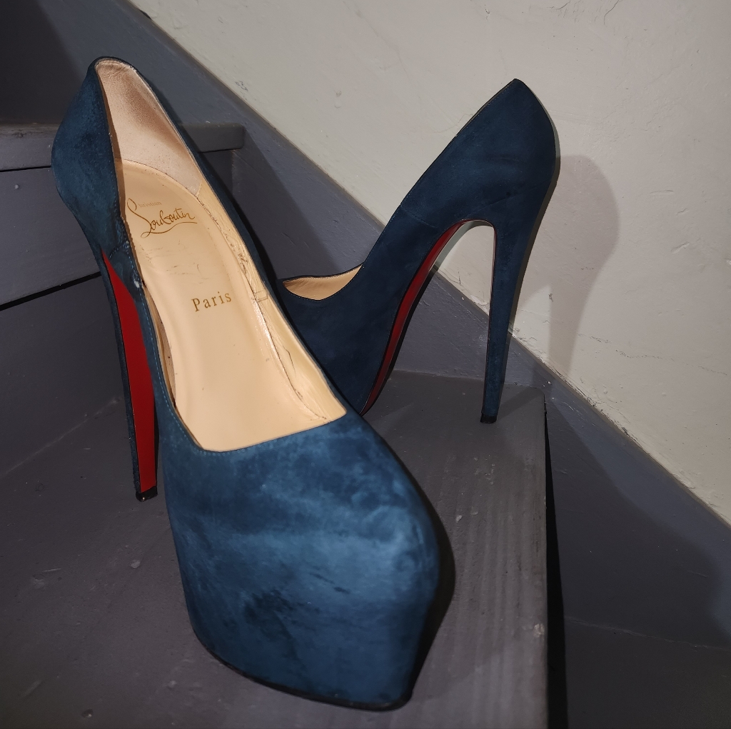 Christian Louboutin Suede Teal Daffodile Pumps